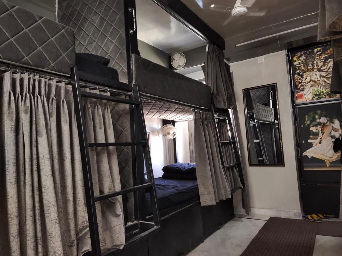 Dormitory Udaipur Exterior photo