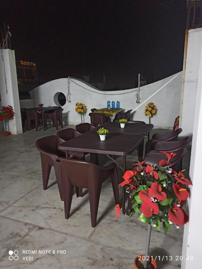 Dormitory Udaipur Exterior photo